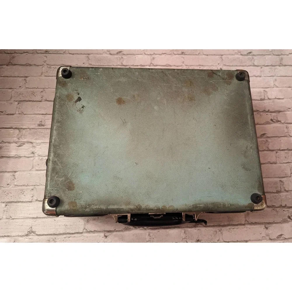 Vintage 1 by One Turntable